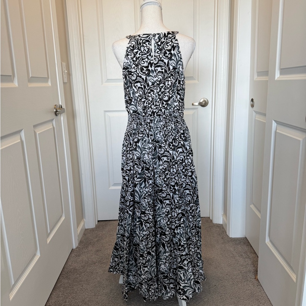 INC Black and White Sleevless Dress